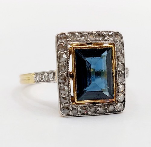 Anello pompadour art deco oro