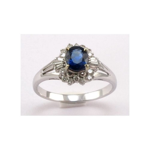 Anello con zaffiro - con,